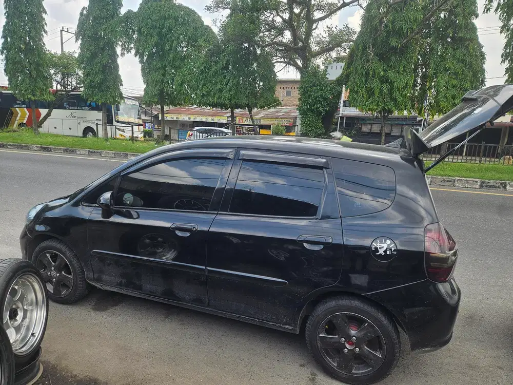 Honda Jazz 2005 Bensin