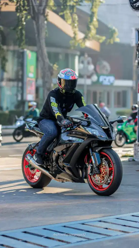 Kawasaki zx10r rata kanan