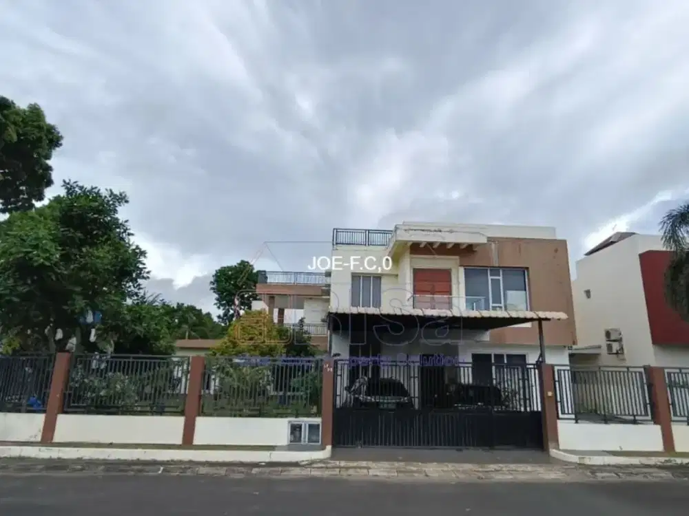 Rumah Semi Furnish 3 Lantai Neo Coastarina Batam