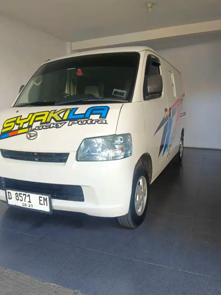 Bismillah numpang mobil blivan th 2014 no. D