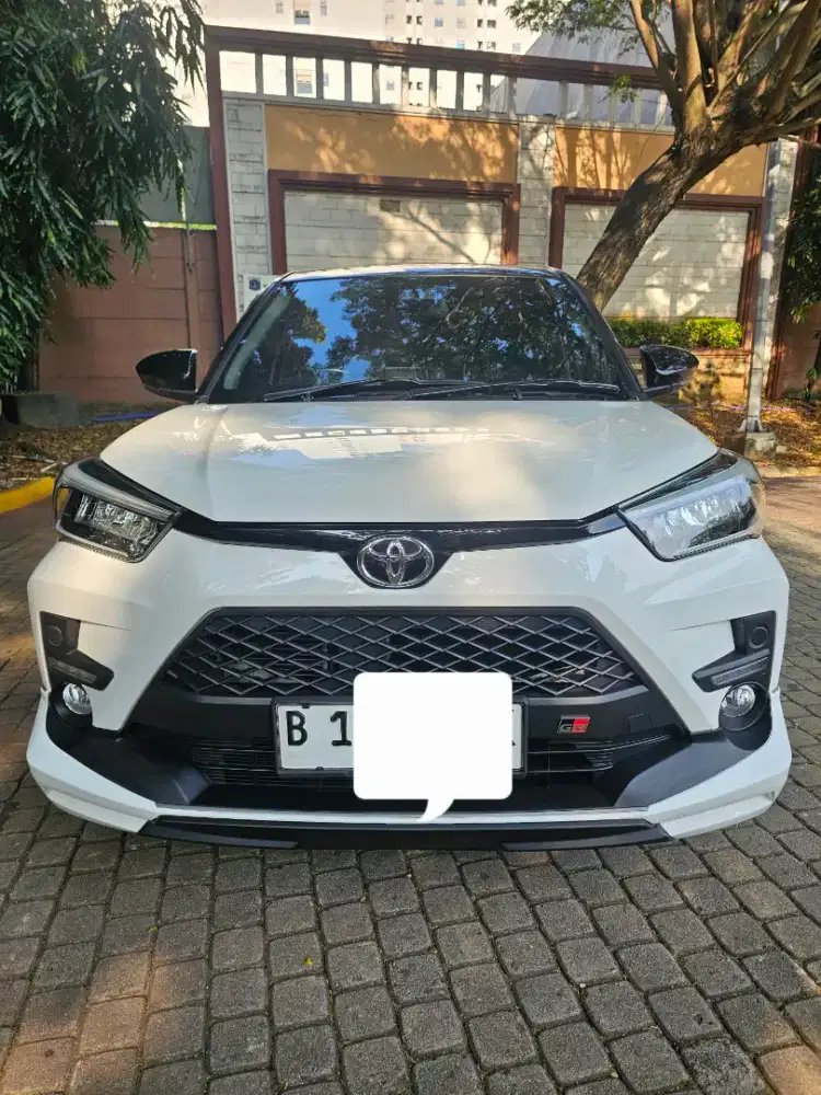 Raize 2023 GR TSS Putih Km rendah Full cat ori mulus record