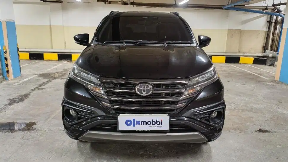 TDP 12JT, Toyota Rush 1.5 S GR Sport Bensin-AT Hitam 2021
