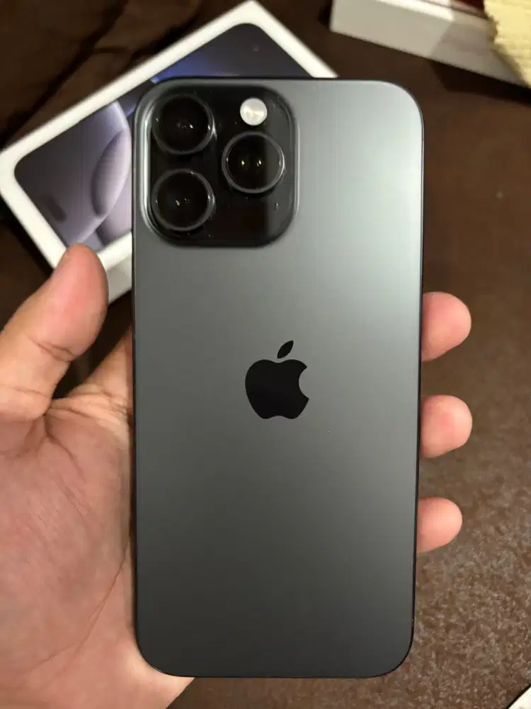 Iphone 16 Pro Max 256gb garansi resmi ex digimap