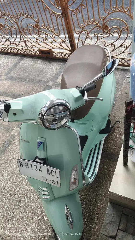 Vespa Primavera 150 i- get minta green