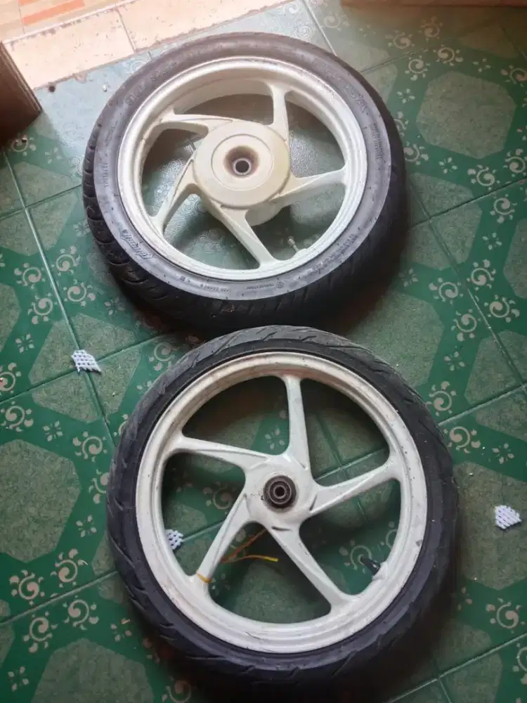 Velg original scoopy karbu ring 14