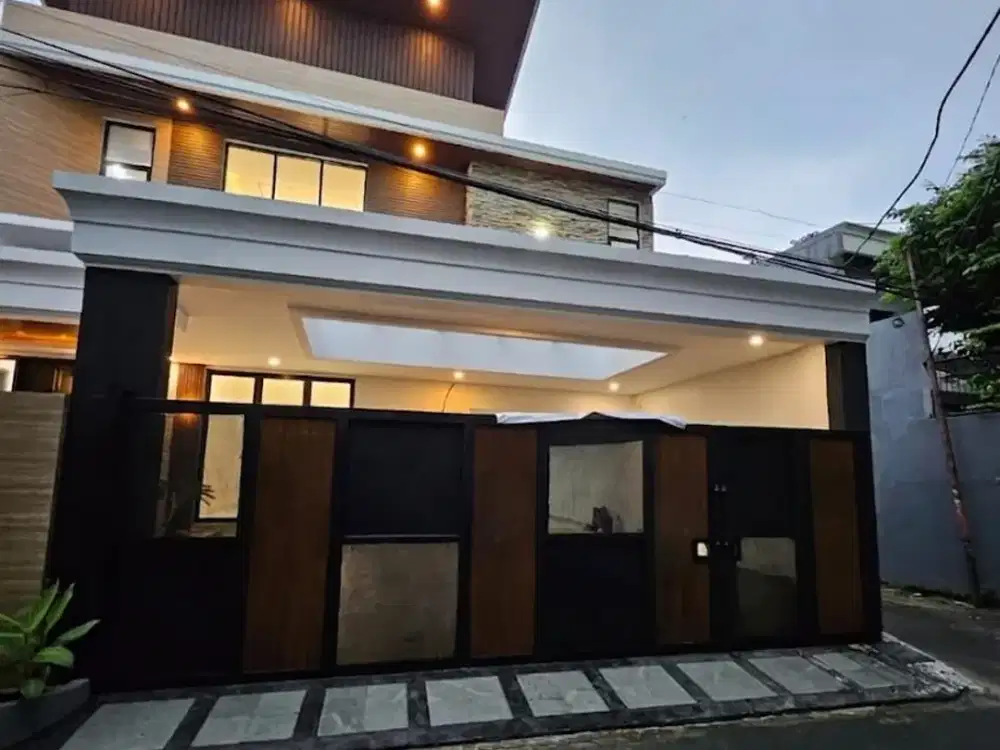 Rumah Mewah Strategis dijual di Kebayoran Baru, dekat PIM dan Gandaria