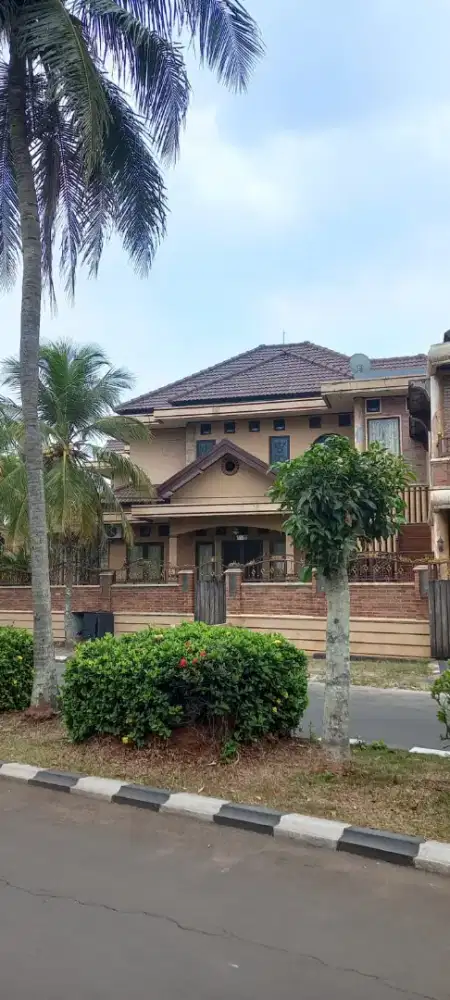 Rumah 2 Lt/harga NJOP di gema pesona Depok/3.2 M/Lt358/Lb 700/5 KT/6