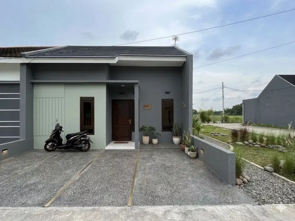 RUMAH TYPE 36 POSISI HOOK ATAU 2 MUKA DI SRAGEN DEKAT SMK N 2 SRAGEN BU !!!
