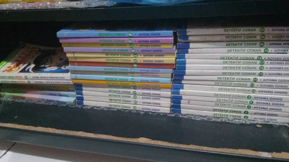 komik detektif Conan isi 34