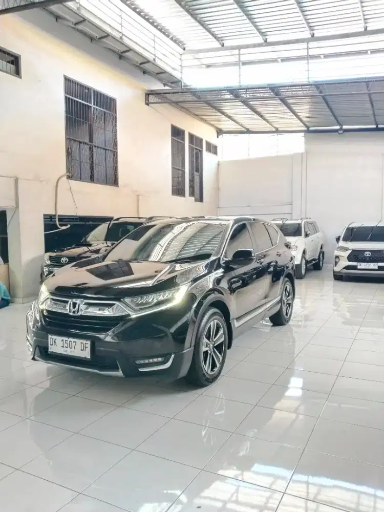 HONDA CR-V TURBO PRESTIGE 1.5 CC Asli Bali Low km