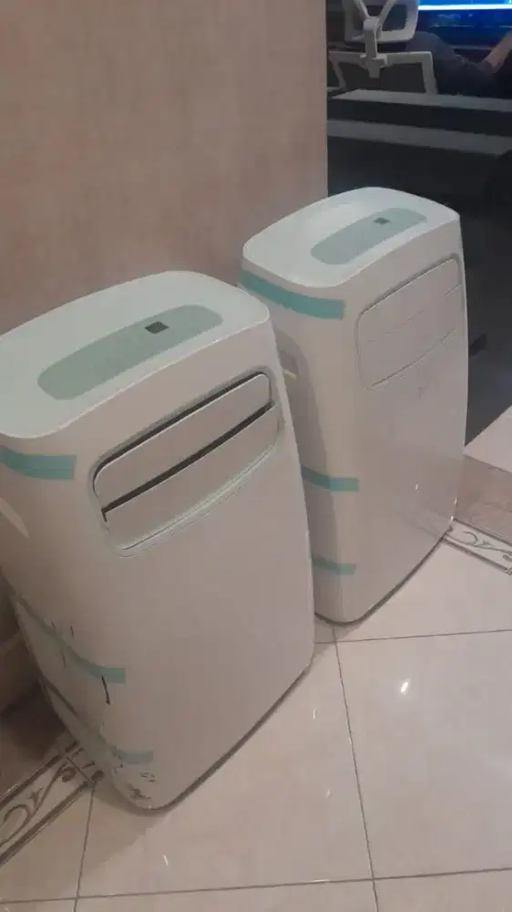 Ac portable midea 1 pk. 2 unit