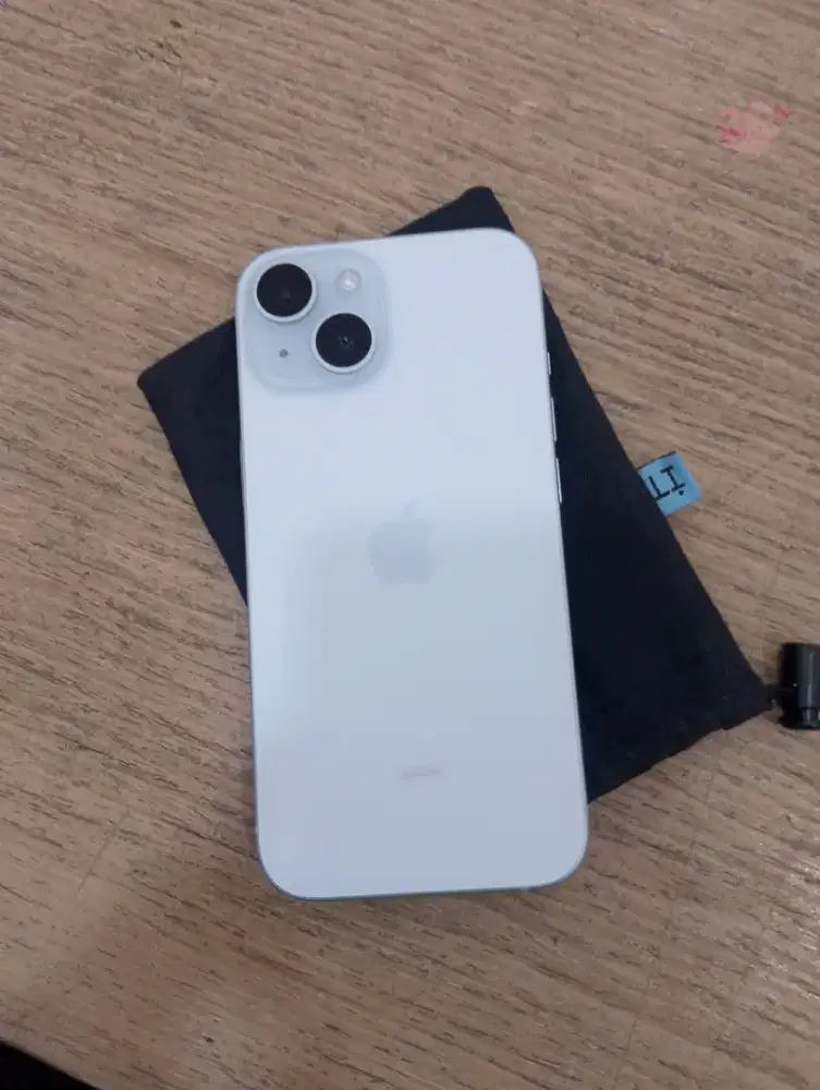 iPhone 15 128GB ibox