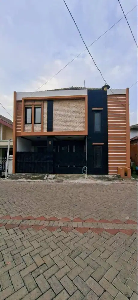 Disewakan Rumah Surabaya Selatan