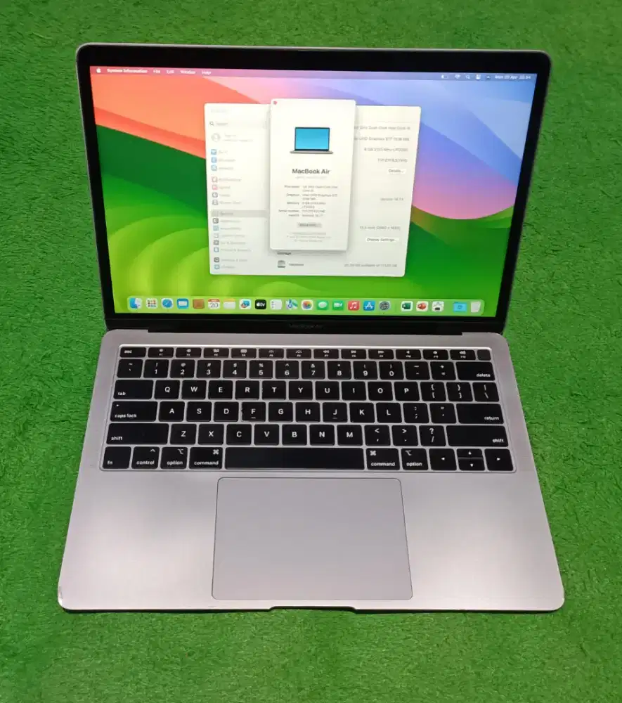 Apple MacBook Air 2019 Intel i5 8/128 Grey Murah