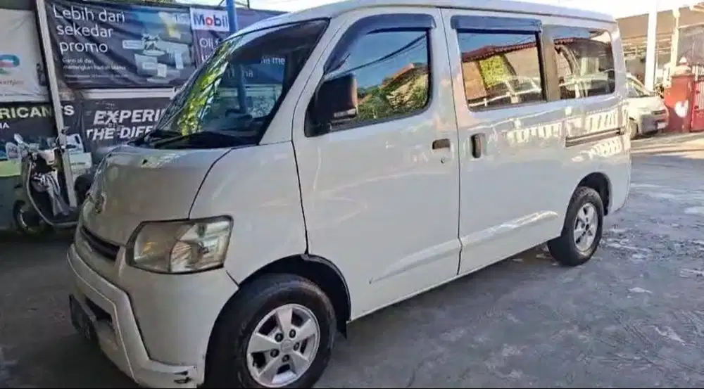 2016 Daihatsu grandmax 1500cc