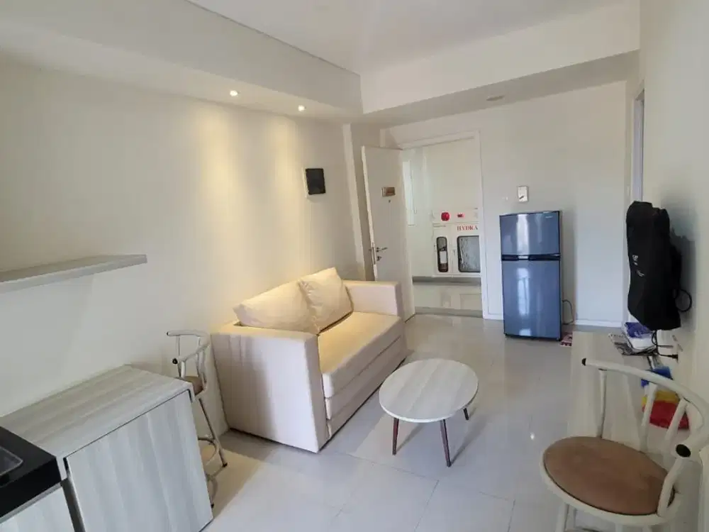 APARTEMEN PARAHYANGAN RESIDENCE LANTAI 25