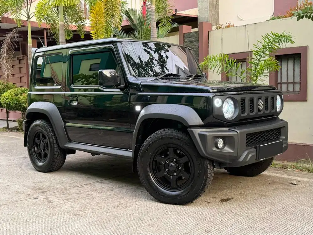Suzuki Jimny 3 Door 4x4 AT Full Black
