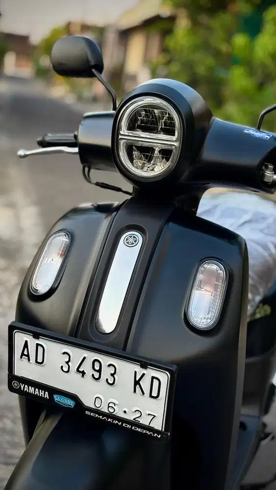 Yamaha FAZZIO LUX HYBRID TIPE TERTINGGI