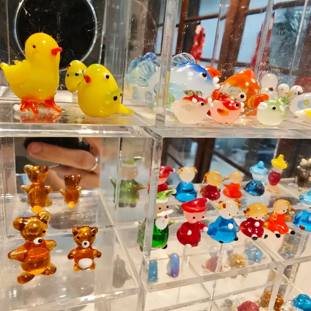 Patung kristal mini 41 pcs TDK termasuk display