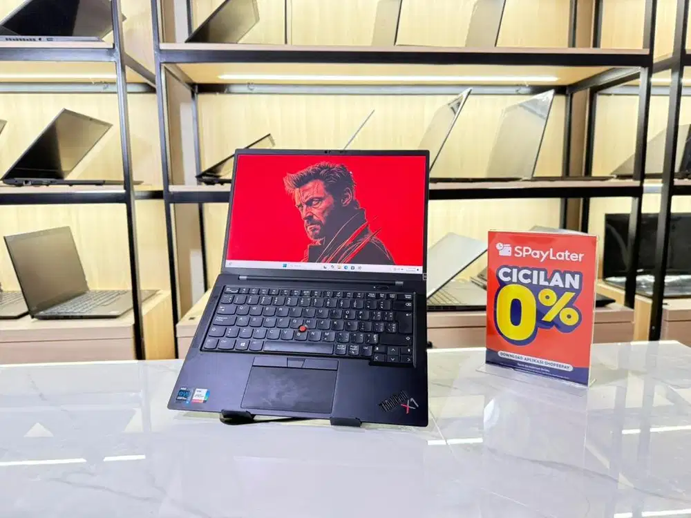 X1 Carbon gen9 CORE I5gen11 RAM 16 GB SSD 256 GB LAYAR WUXGA