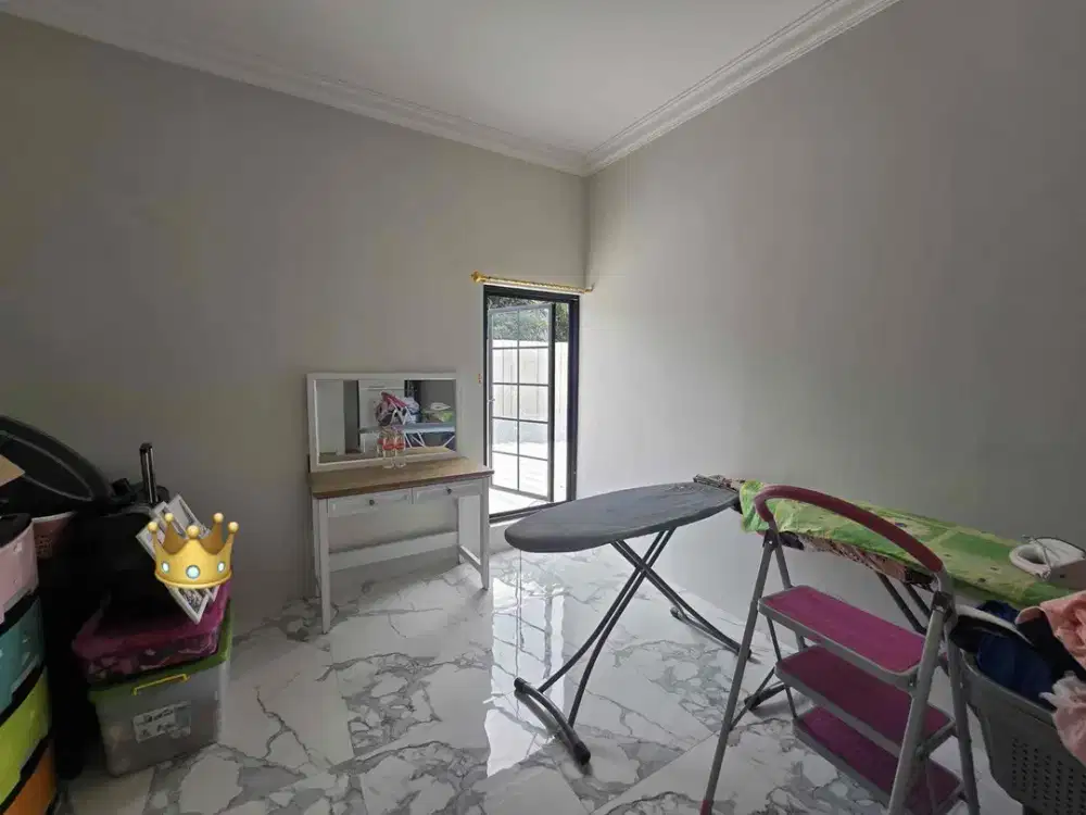 Jual rumah lux di gegerkalong bandung