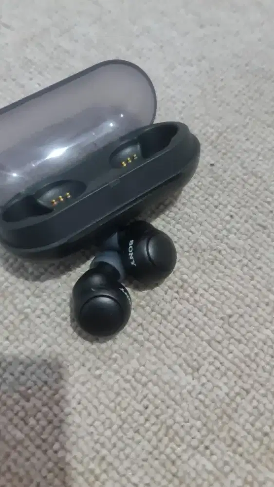 Sony earbuda wf c 500