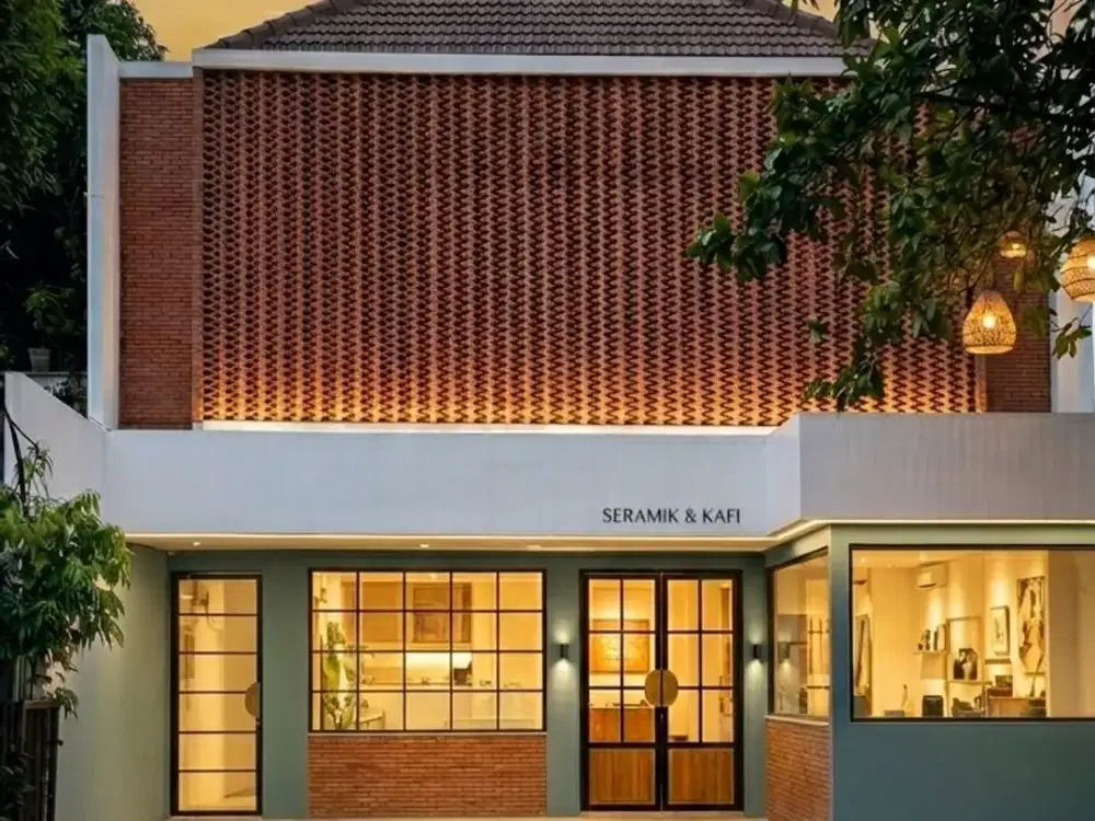 RUANG USAHA RUMAH 2 LANTAI SENOPATI GUNAWARMAN AREA COCOK USAHA KOMERSIL