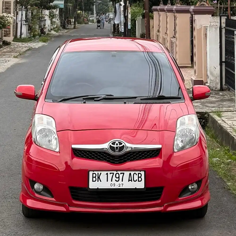 Toyota Yaris S 1.5 Manual 2011