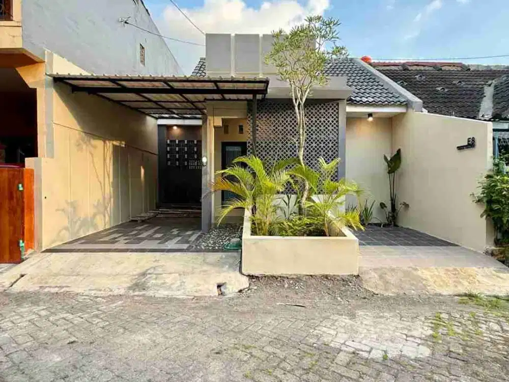 RUMAH CANTIK ESTETIK DALAM PERUMAHAN DI  WEDOMARTANI NGEMPLAK SLEMAN DEKAT UPN