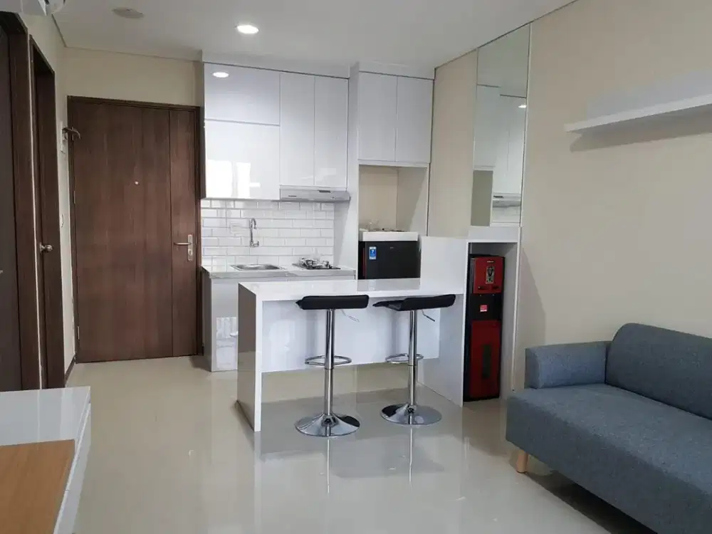 Disewa Apartemen 2 BR Full Furnished Siap Huni Tinggal Bawa Koper Metro Garden Karang Tengah