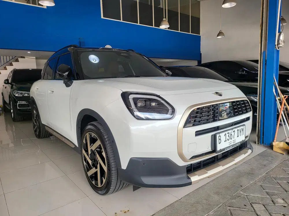 Countryman 1.5 New Model NIK 2024 MILES 300 PERAK