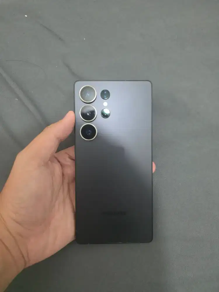 Samsung S25 Ultra 12/512gb sein