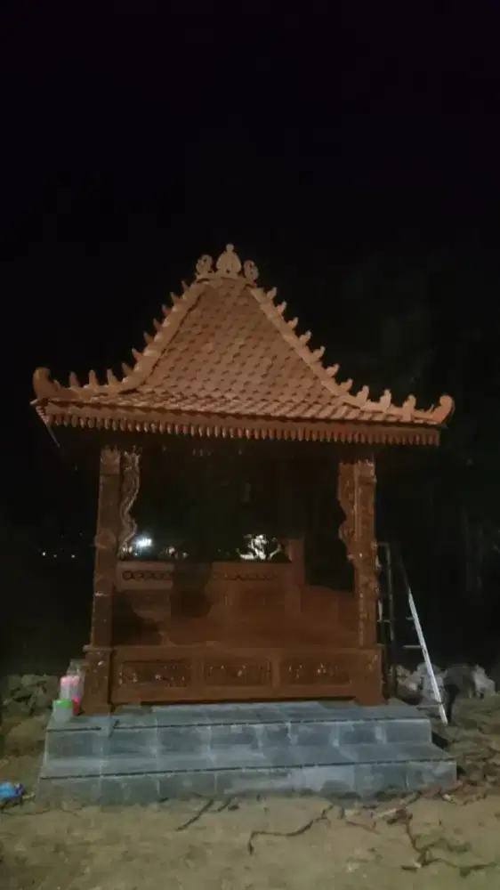 Saung gazebo model limasan