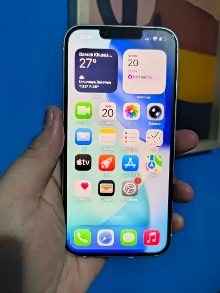 Jual cepet iphone 13 white 128gb