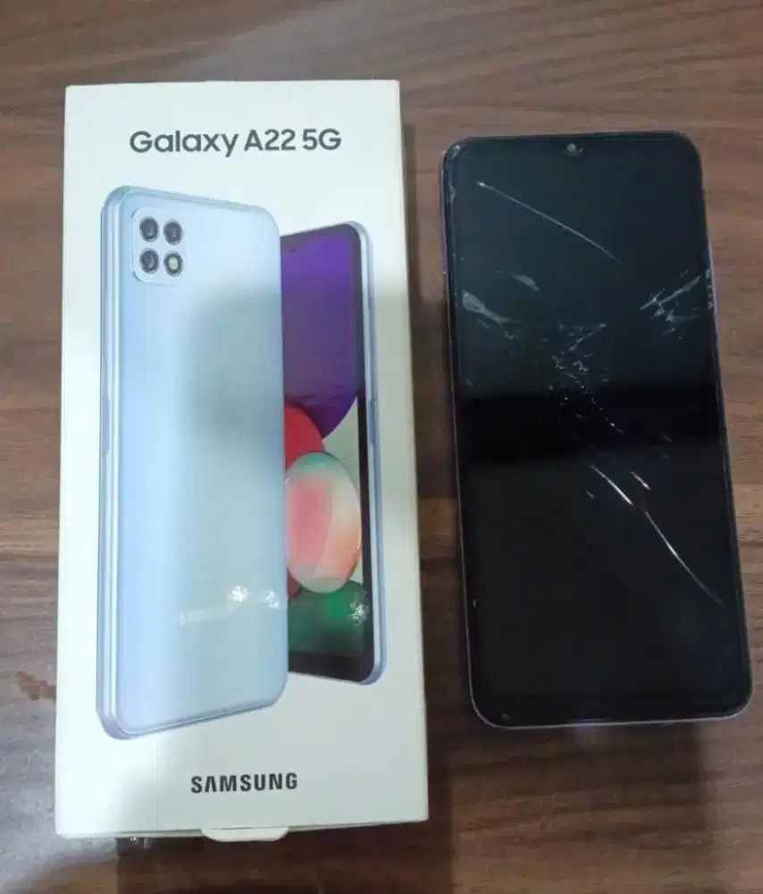Dijual Samsung A22 5G 4/128GB Fullset Violet kondisi minus
