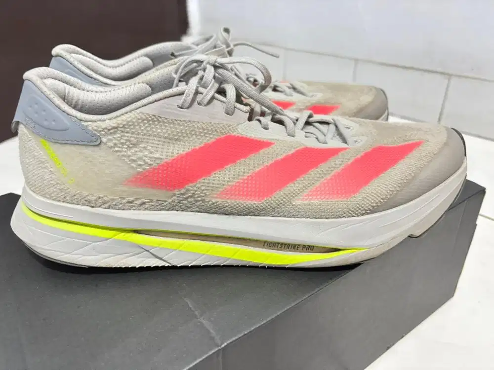 Adidas Adizero SL2 grey-red size 44 2/3