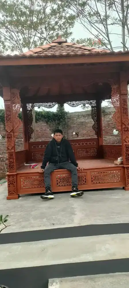 Gazebo kayu jati teruji panas dan hujan