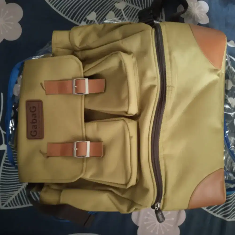 Ransel perlengkapan bayi