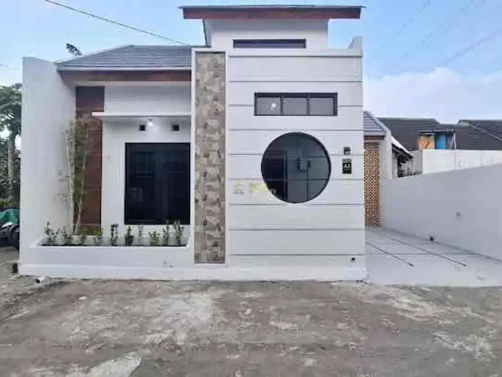 RUMAH MURAH, SIAP HUNI, FULL FURNISHED, 5 MENIT DARI RSU RAJAWALI CITRA DI BANGUNTAPAN, BANTUL