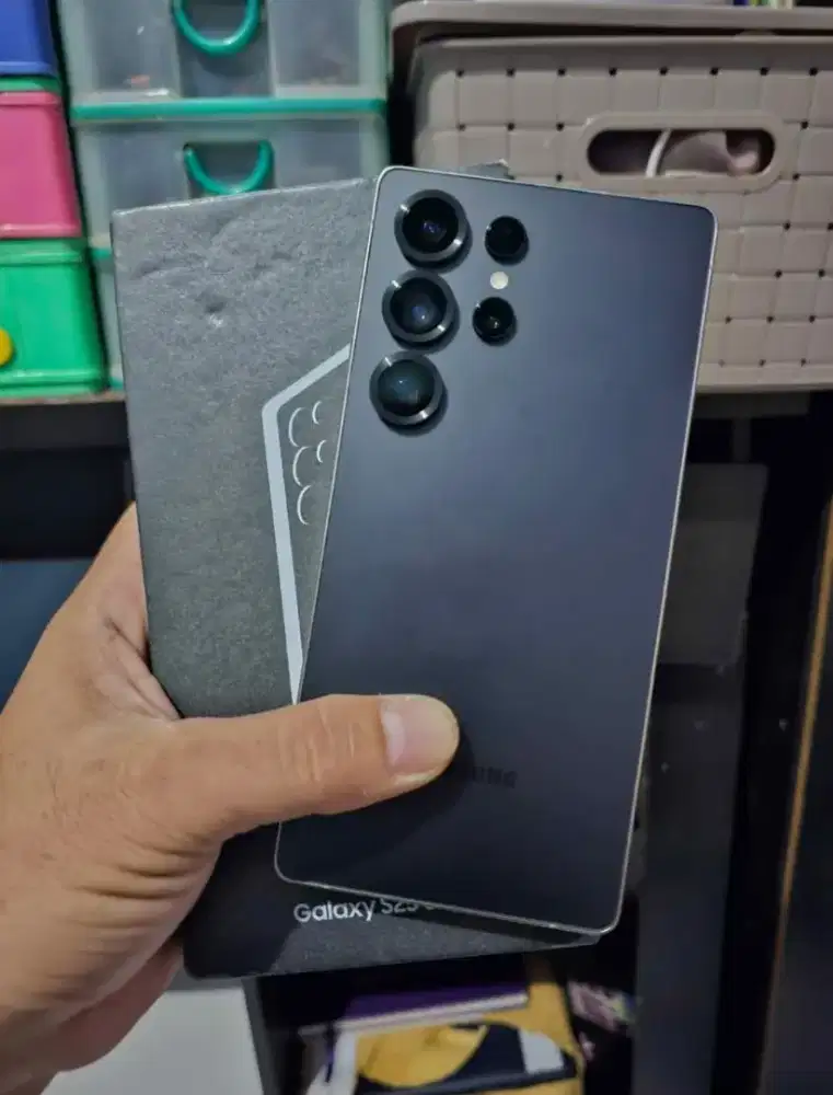 Samsung s25 ultra sein 12 / 1 TB