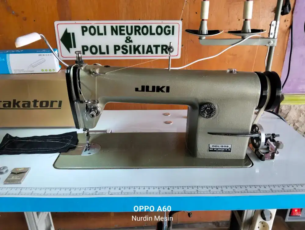 Mesin jahit JUKI original JAPAN tipe DDL-555 komplit siappakai