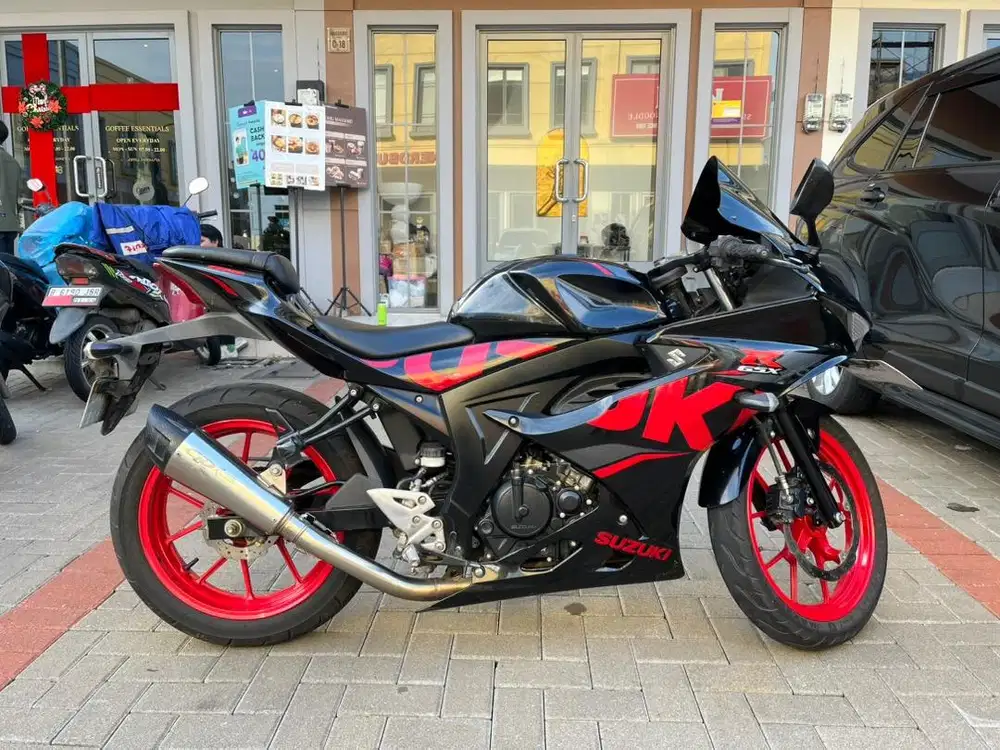 Dijual Suzuki GSX 150R 2018 data lengkap ori