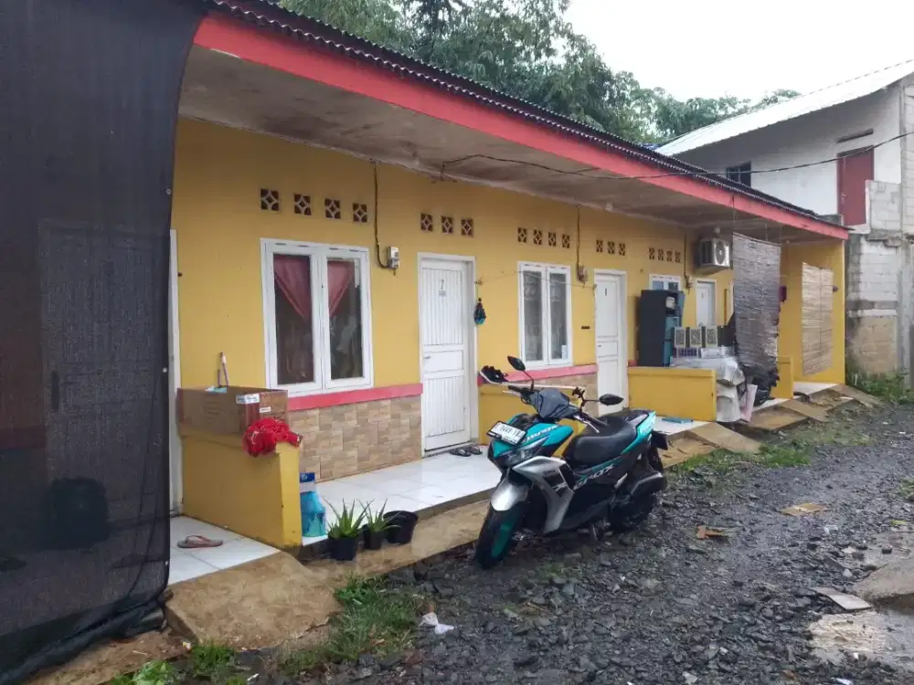 Digadai kontrakan 4 pintu