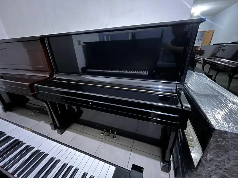 Piano Horugel U3