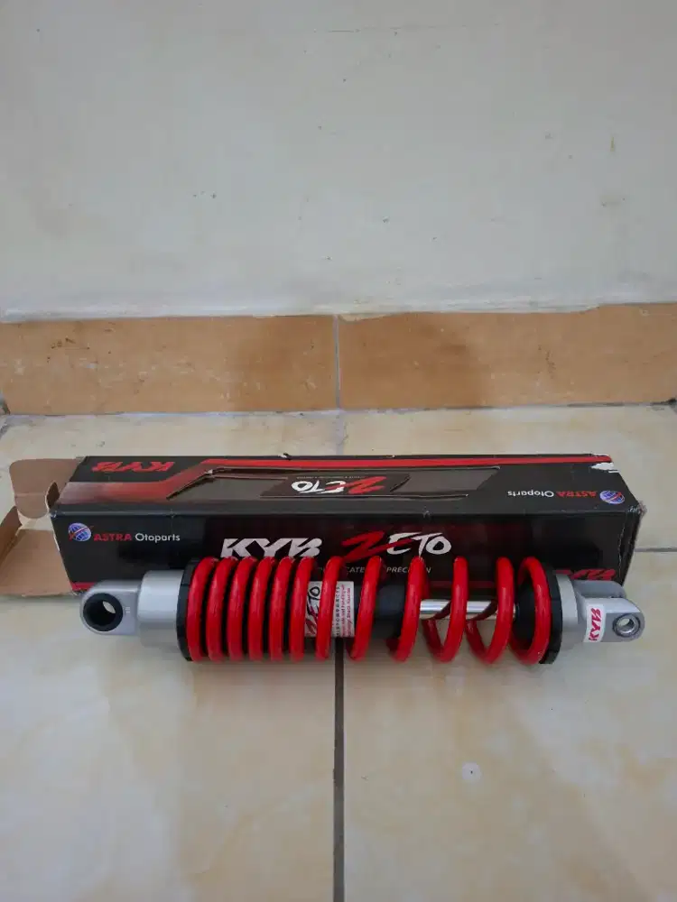 Shockbreaker Kayaba ZT1040