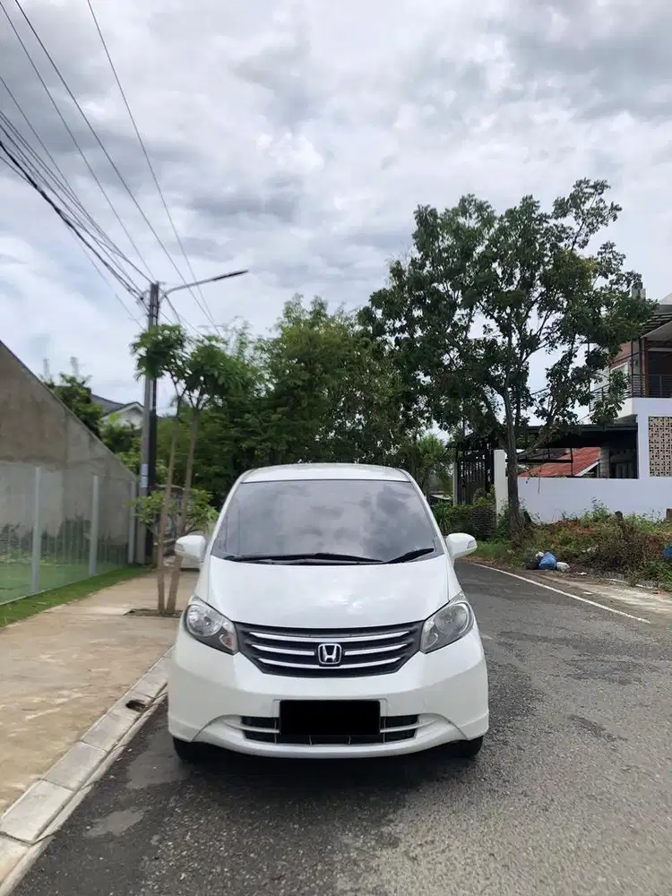 Honda Freed E PSD 2010
