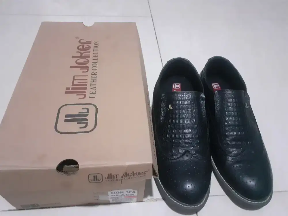 Jual sepatu jim joker