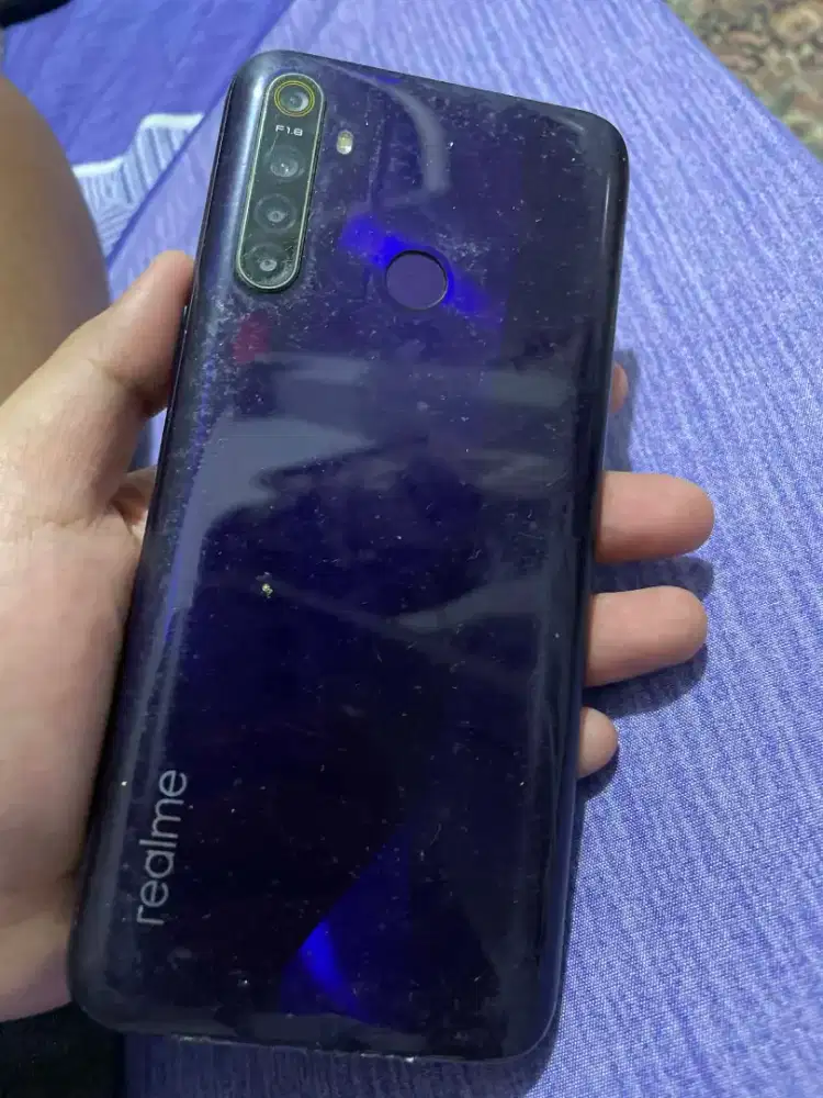 realme 5.  128gb