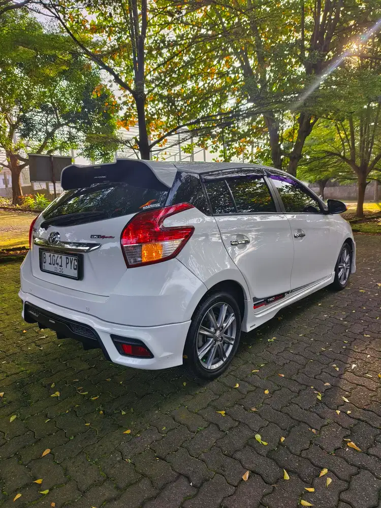 Toyota Yaris TRD S AT 2015
