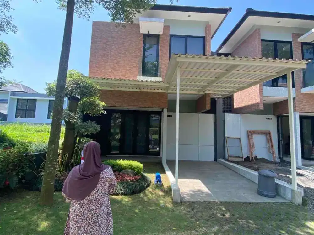 Rumah villa taman dayu